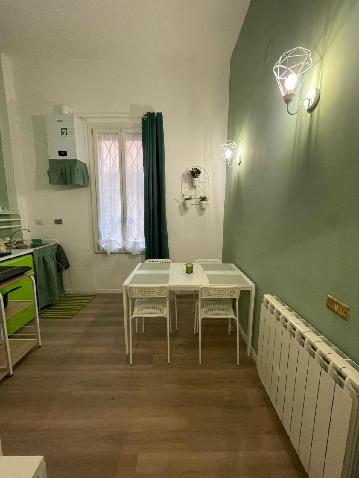 Urbana Al Colosseo Rzym Zewnętrze zdjęcie